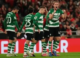 脚步不够快！首发的杨瀚森侧移被吹阻挡 4分钟不到累积2犯被换下